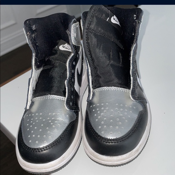 Jordan Other - Jordan retro no laces or box only worn twice size 11.5c KIDS SHOE